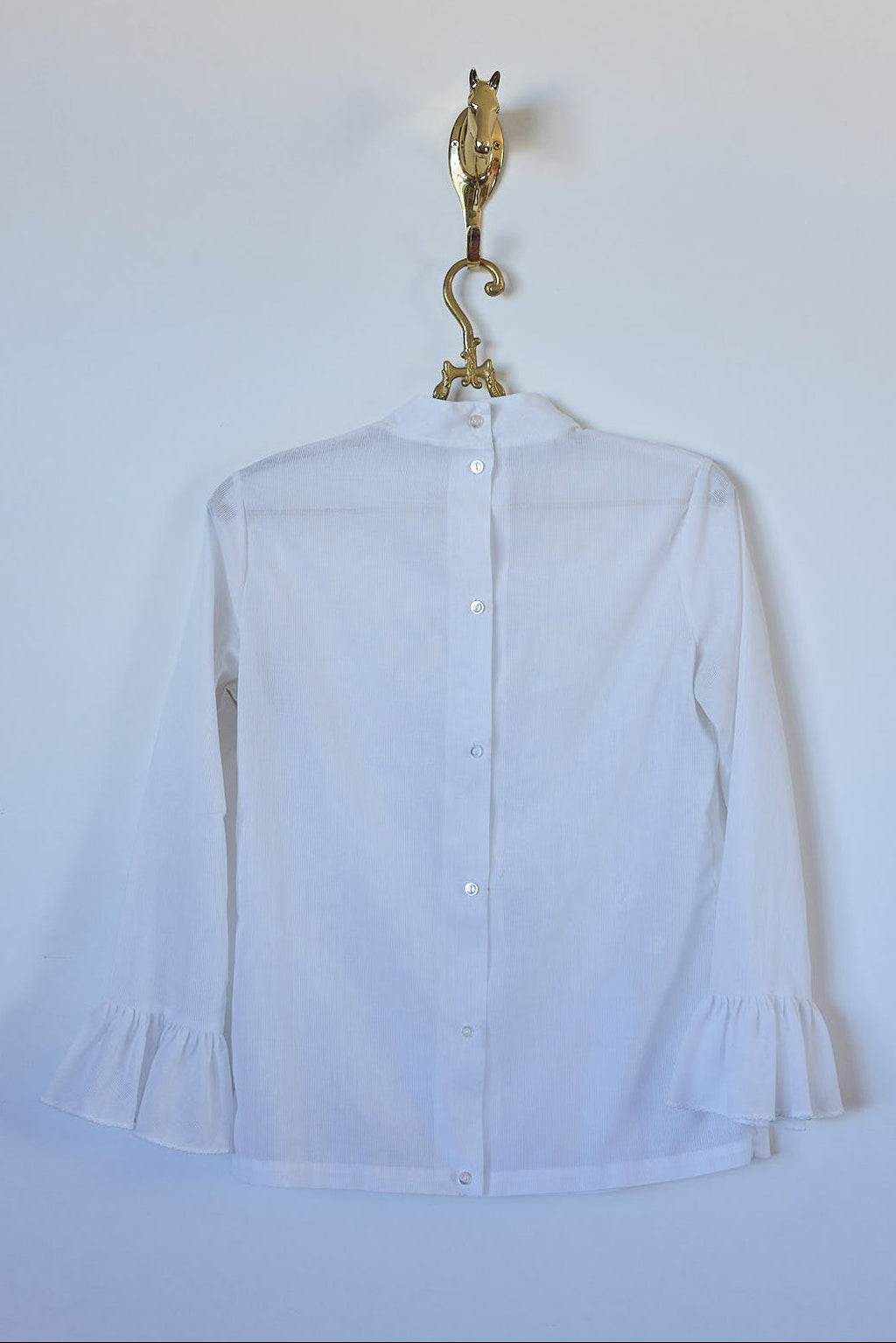 Vintage-Style Handmade White Ruffle Blouse – Cotton, Button-Back Closure